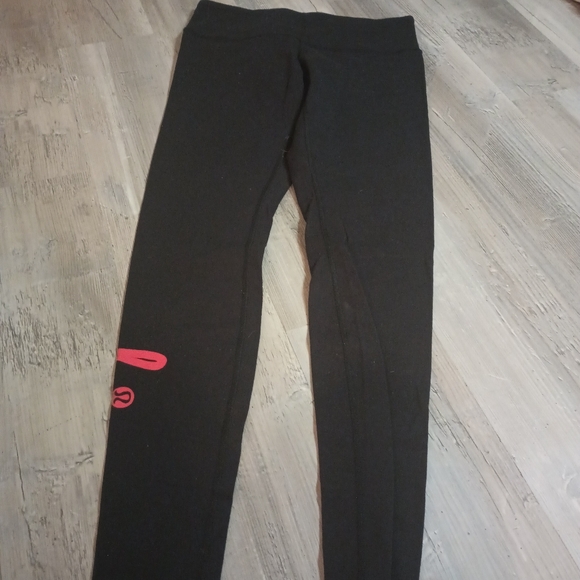 Lululemon - Picture 3 of 7